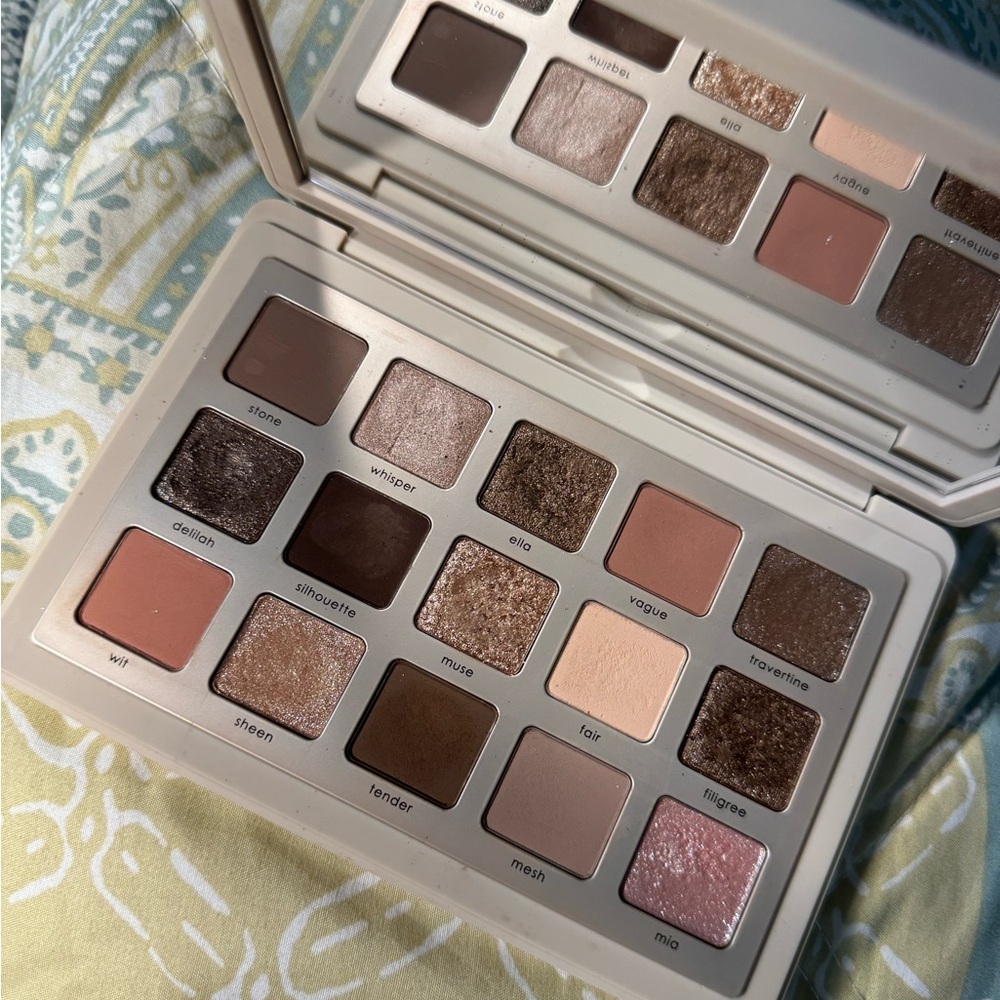 ND Eyeshadow Palette 🌷✨